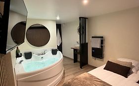 Tiny Room
