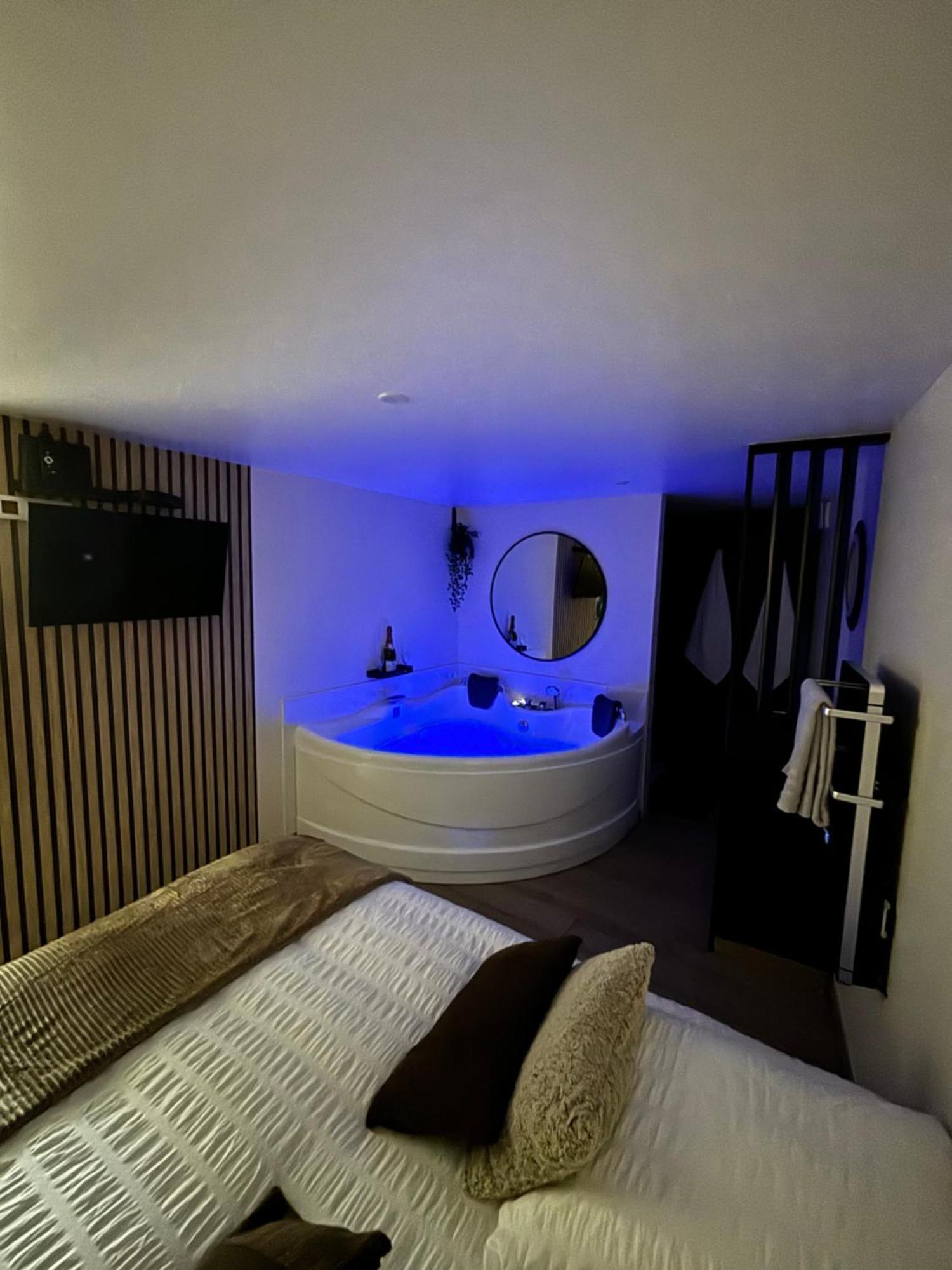 Tiny Room Langres Buitenkant foto